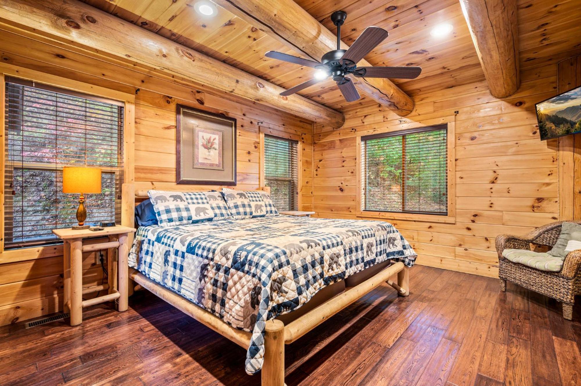 Relaxation Retreat - Large Family Cabin - Wifi, Fire Pit, Game Room With Pool Table And More Sevierville Exterior foto