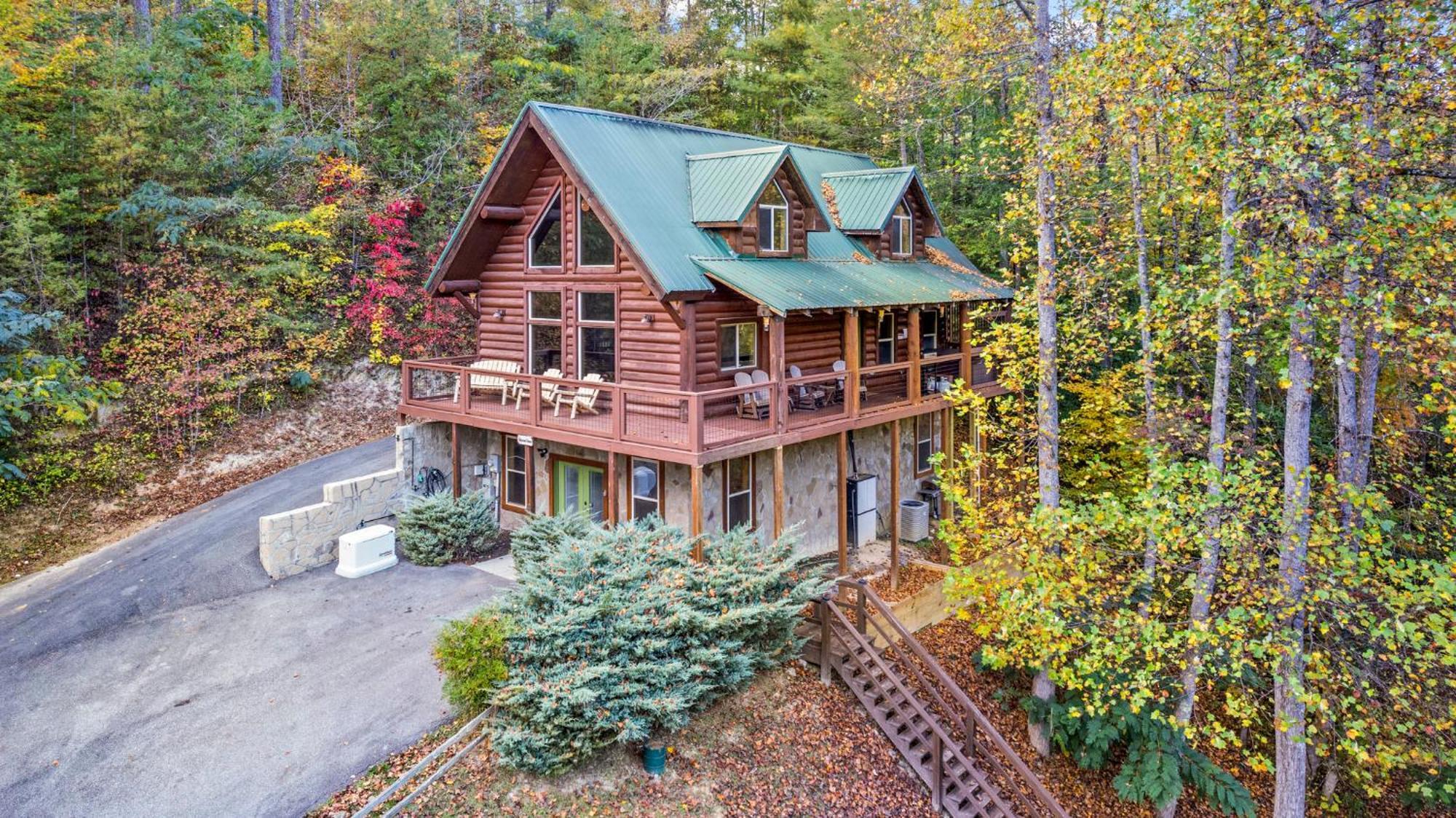 Relaxation Retreat - Large Family Cabin - Wifi, Fire Pit, Game Room With Pool Table And More Sevierville Exterior foto