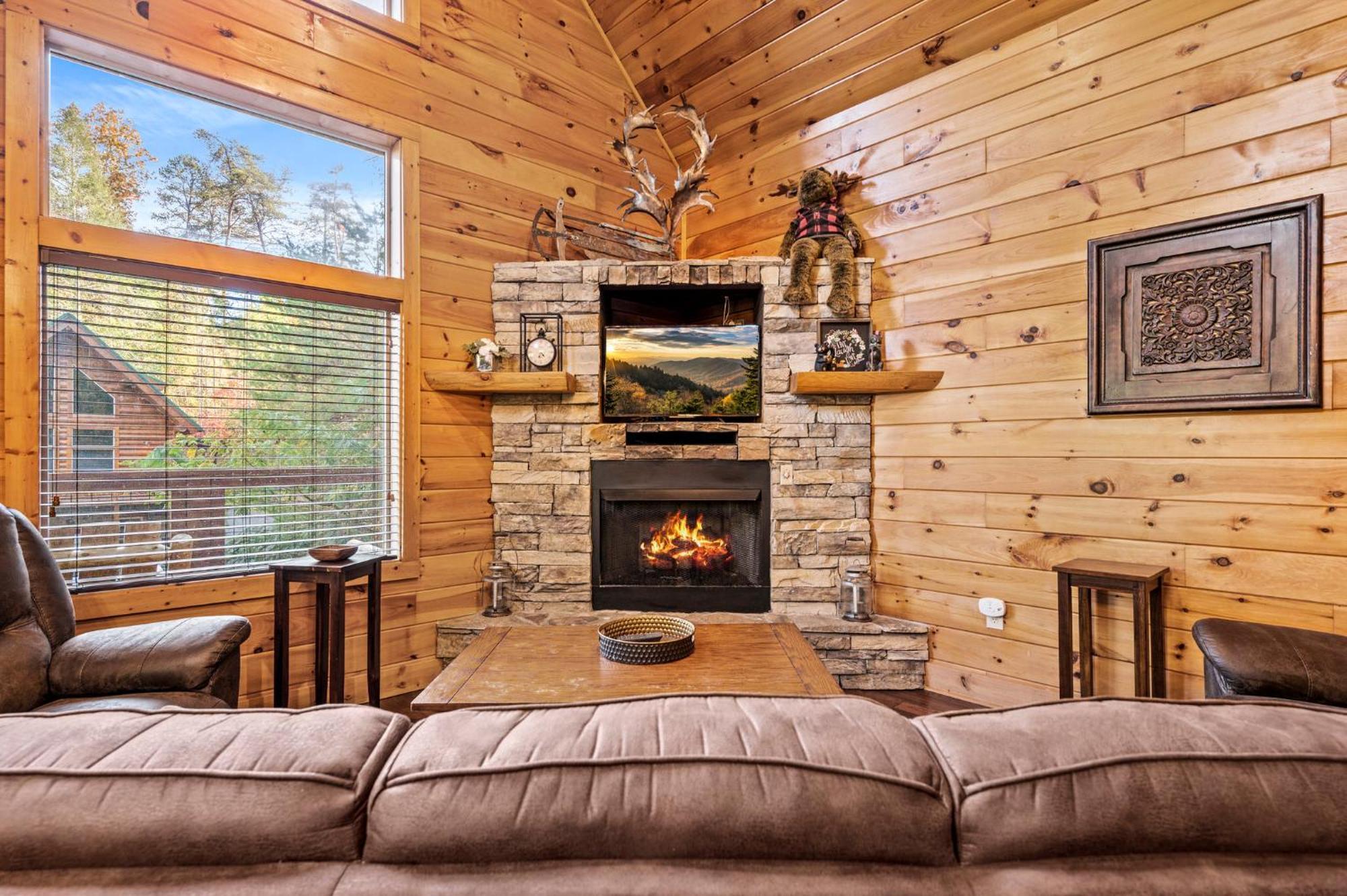 Relaxation Retreat - Large Family Cabin - Wifi, Fire Pit, Game Room With Pool Table And More Sevierville Exterior foto